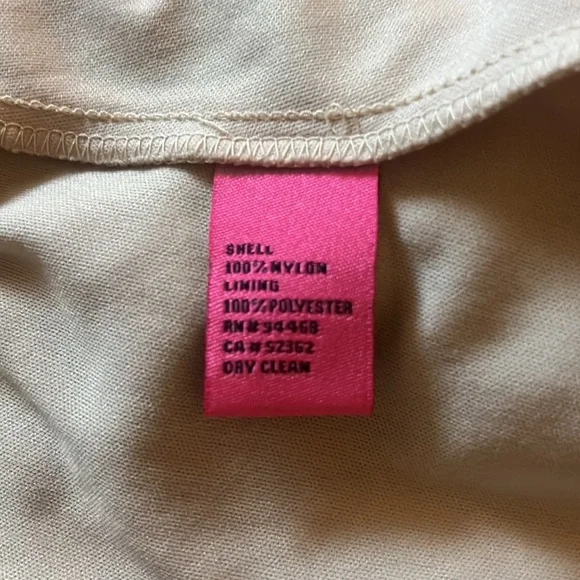 BETSEY JOHNSON Lace dress - Picture 7 of 7